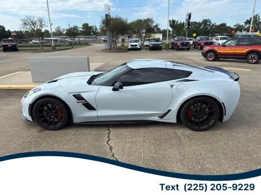 2018 Chevrolet Corvette Grand Sport 2LT photo 1