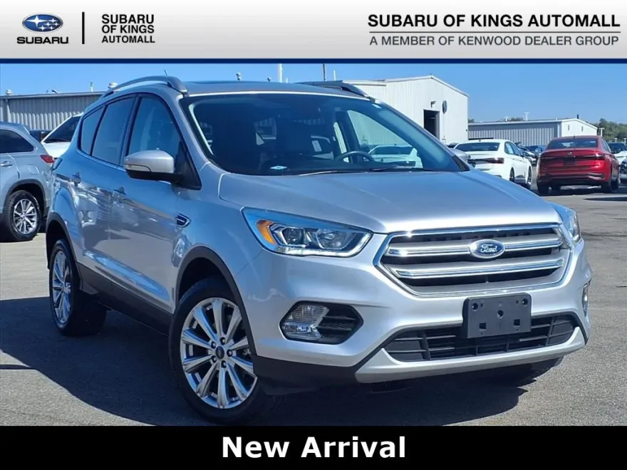 2017 Ford Escape Titanium photo 1