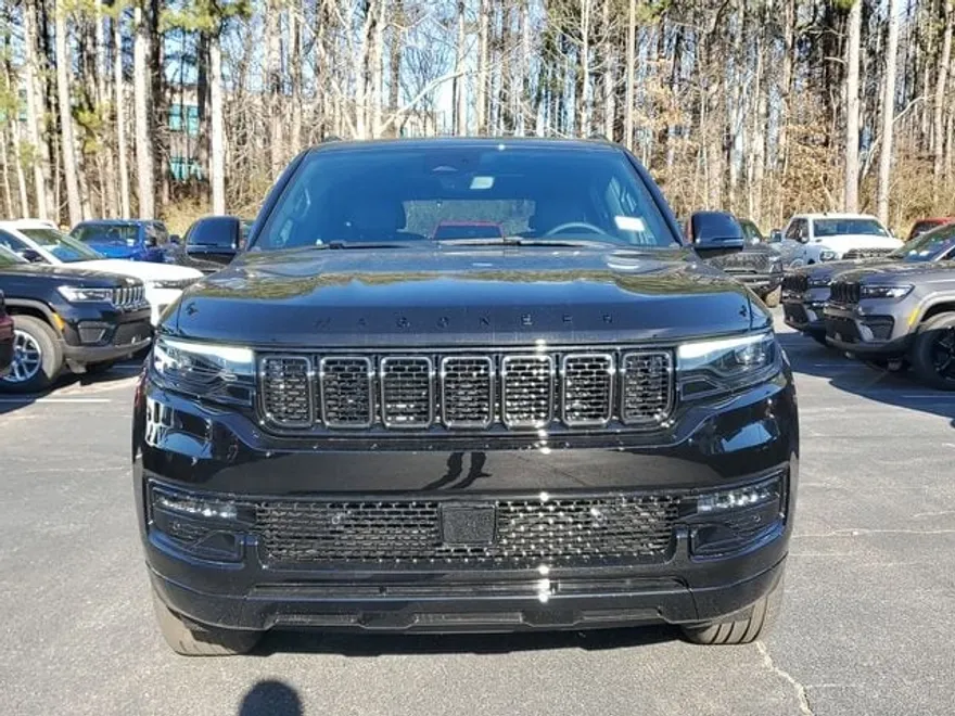 2025 Jeep Wagoneer Carbide photo 1