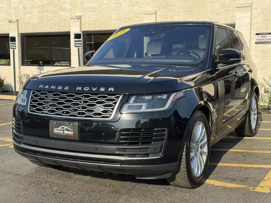 2019 Land Rover Range Rover HSE photo 1