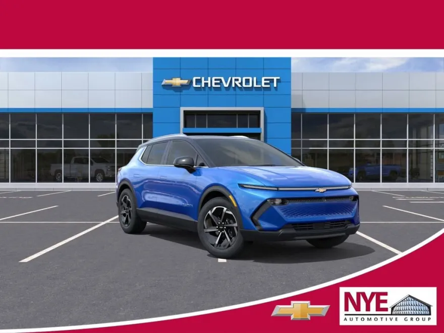 2026 Chevrolet Equinox EV 1LT photo 1