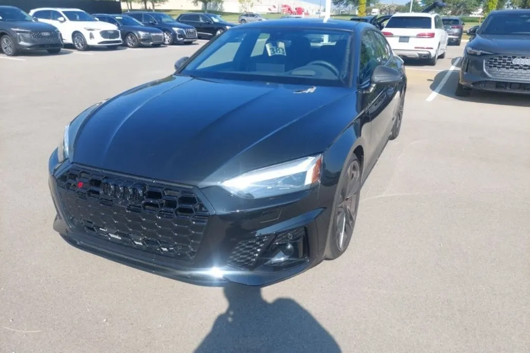 2025 Audi S5 Prestige photo 1