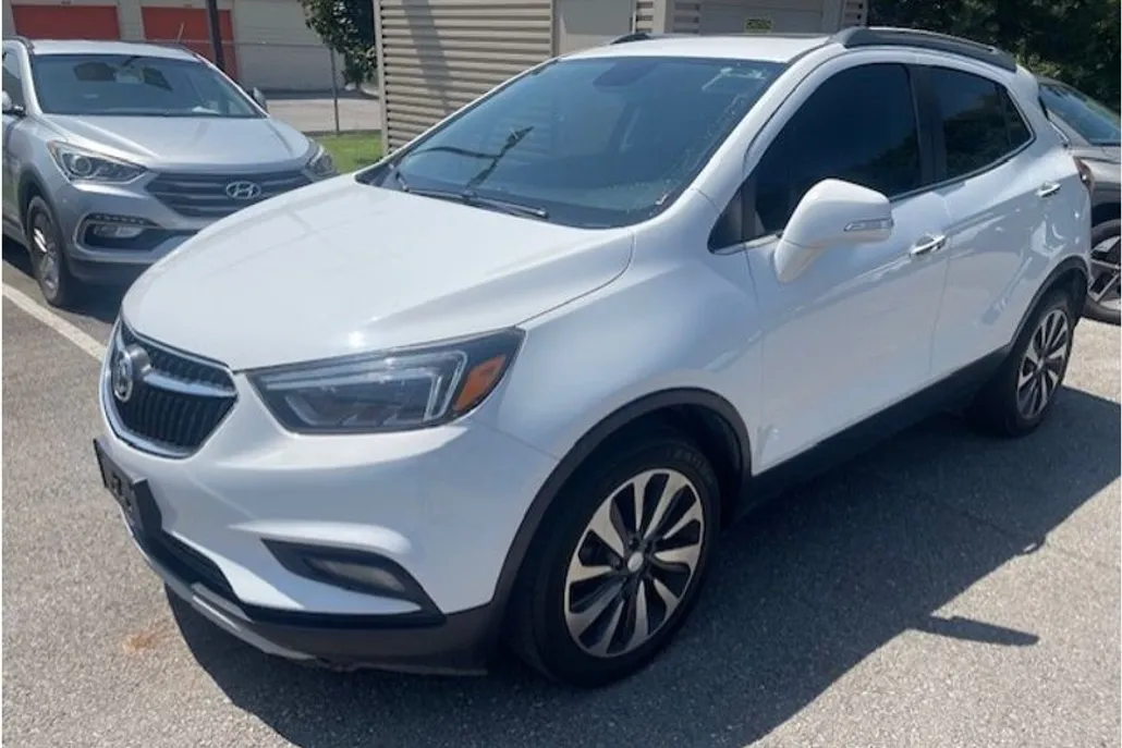 2019 Buick Encore Essence photo 1
