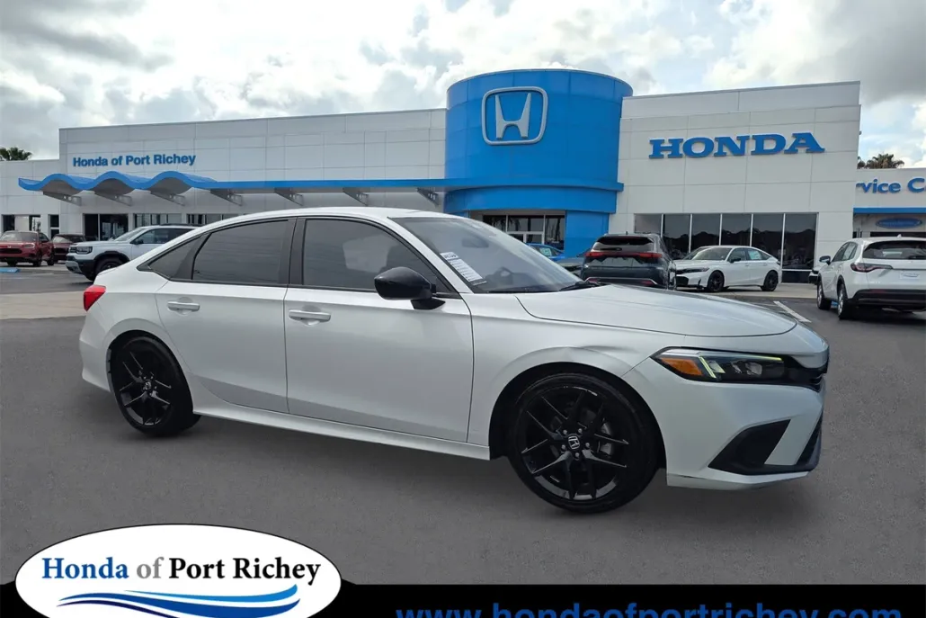 2022 Honda Civic Sport photo 1