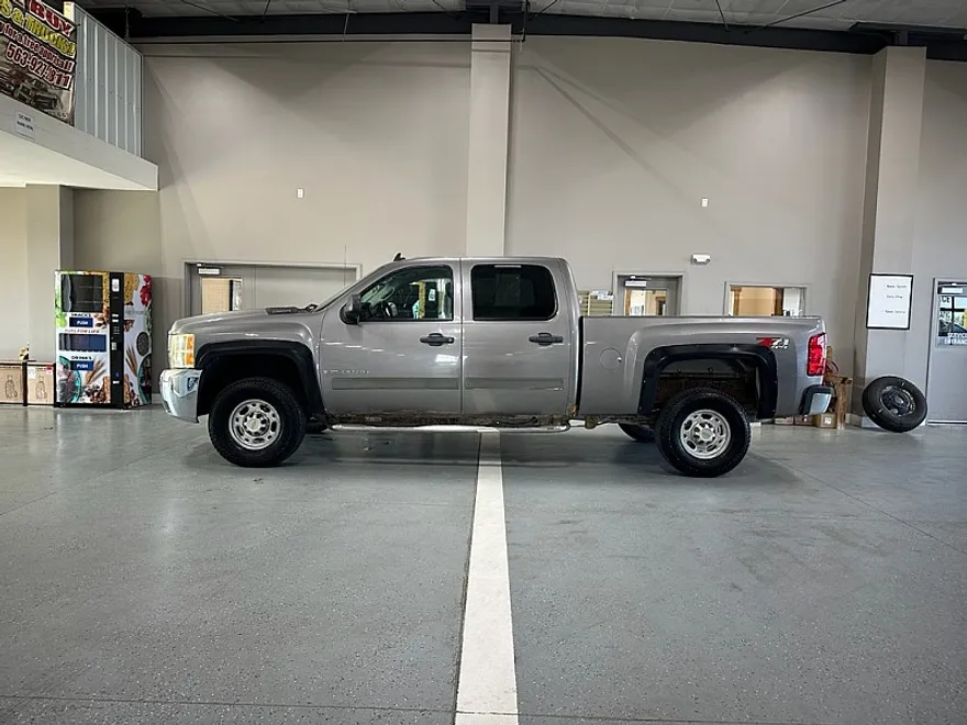 2008 Chevrolet Silverado 2500HD LT1 photo 1
