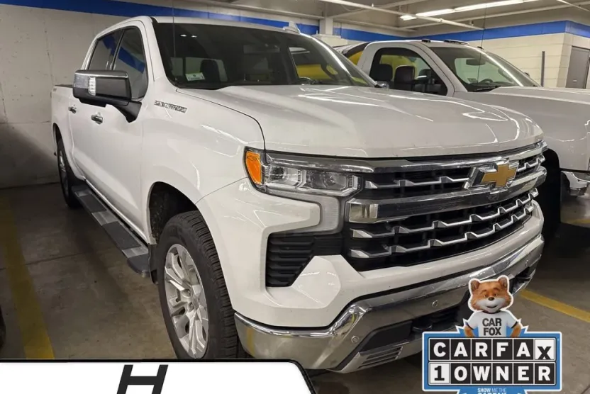 2022 Chevrolet Silverado 1500 LTZ photo 1