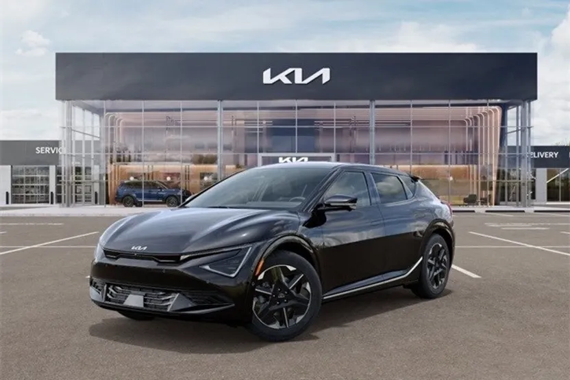 2025 Kia EV6 Wind photo 1