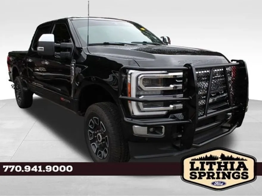 2023 Ford F-250 Platinum photo 1