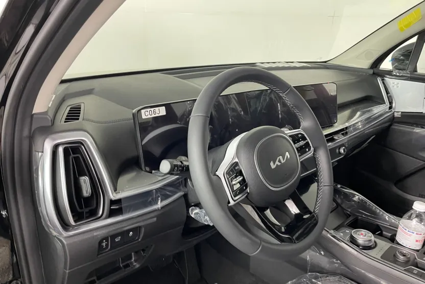 2025 Kia Sorento Hybrid EX photo 1