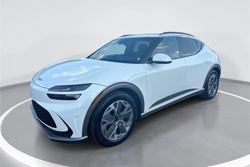 2025 Genesis GV60 photo 1