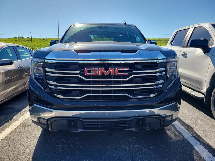 2023 Gmc Sierra 1500 SLT photo 1
