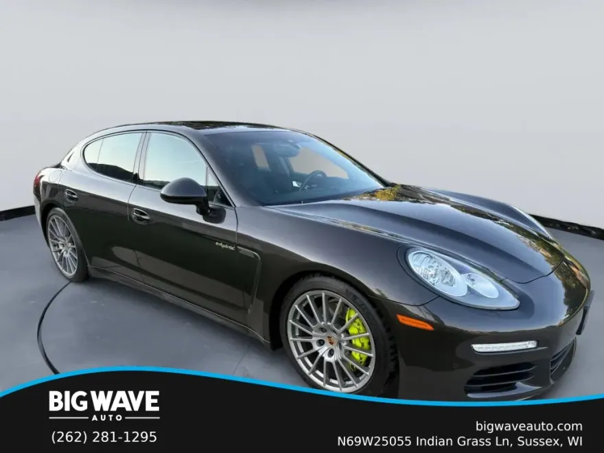 2014 Porsche Panamera E-Hybrid S photo 1