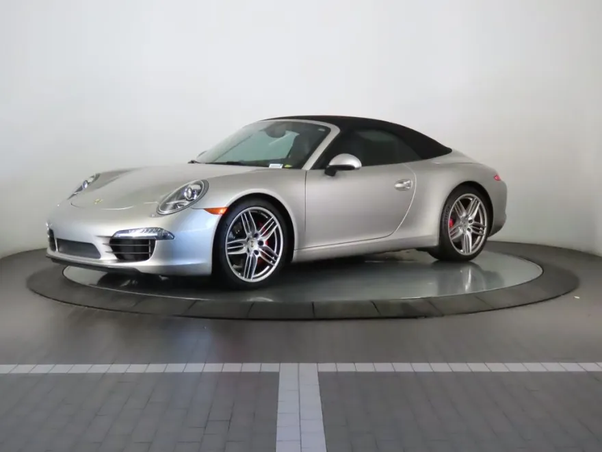 2012 Porsche 911 S Cabriolet photo 1