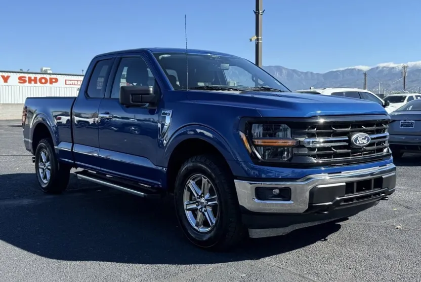 2024 Ford F-150 XLT photo 1