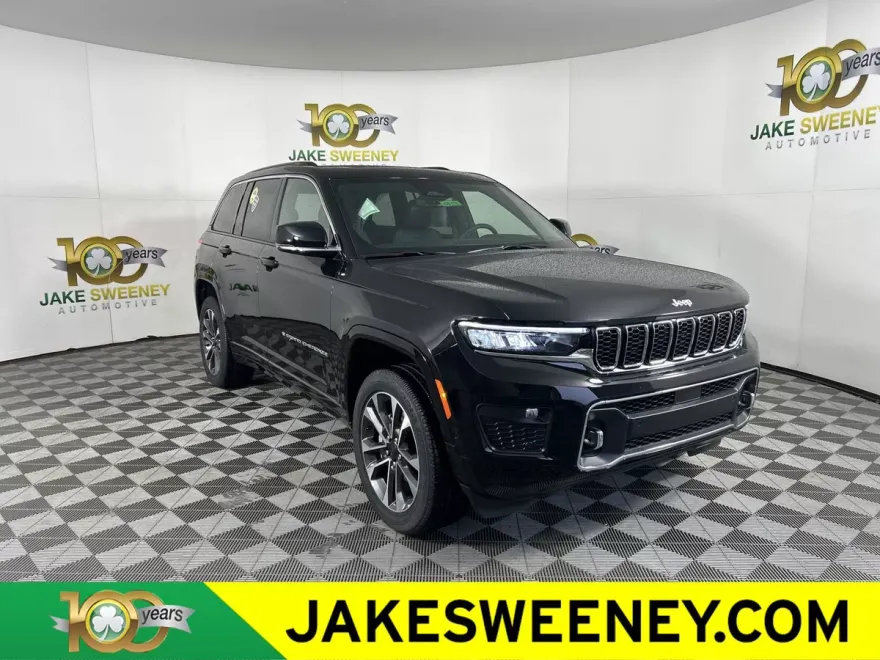 2025 Jeep Grand Cherokee Overland photo 1
