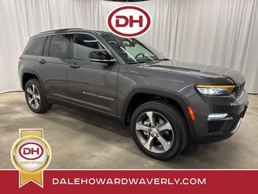 2025 Jeep Grand Cherokee Limited photo 1