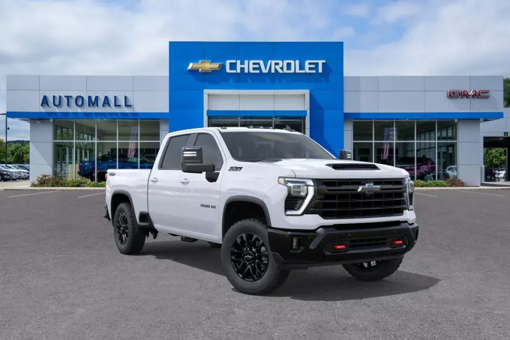 2026 Chevrolet Silverado 3500HD photo 1