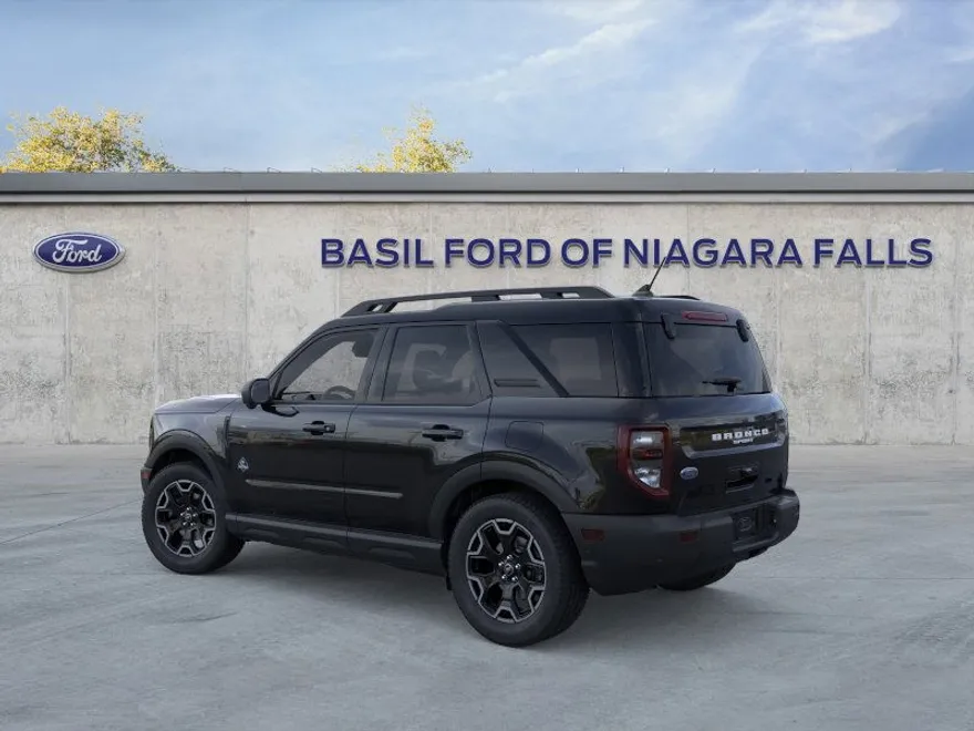 2025 Ford Bronco Sport Outer Banks photo 1