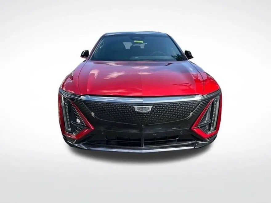 2024 Cadillac Lyriq Sport photo 1