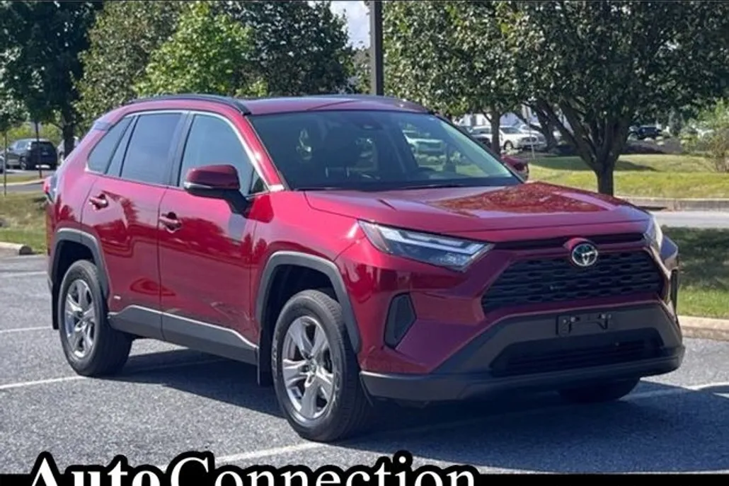 2022 Toyota Highlander Hybrid XLE photo 1