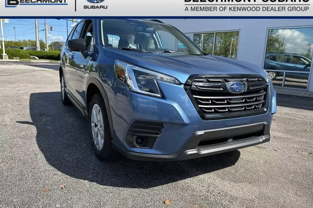 2022 Subaru Forester Base photo 1