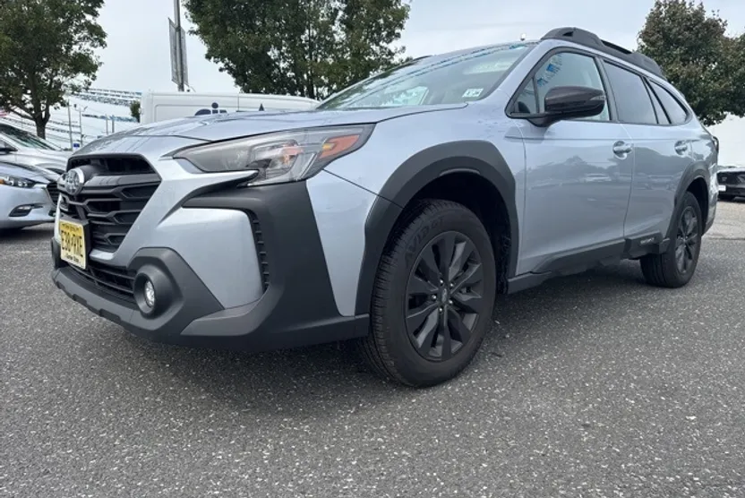 2023 Subaru Outback Onyx Edition XT photo 1