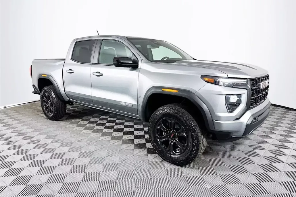 2025 Gmc Canyon Elevation photo 1