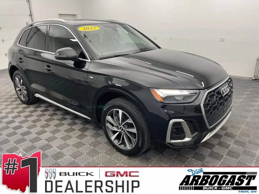 2022 Audi Q5 45 S line Premium photo 1