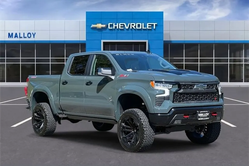 2025 Chevrolet Silverado 1500 LT Trail Boss photo 1