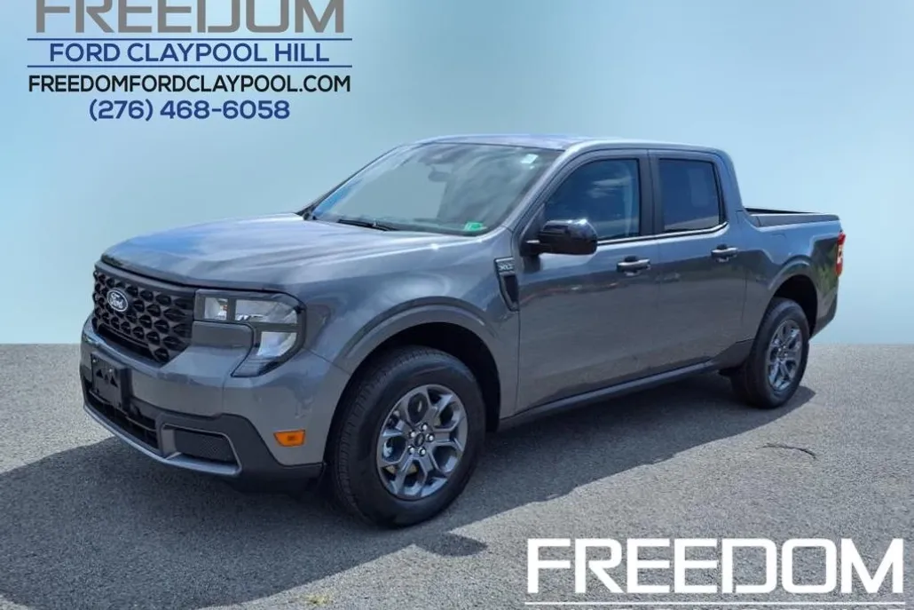 2025 Ford Maverick XLT photo 1