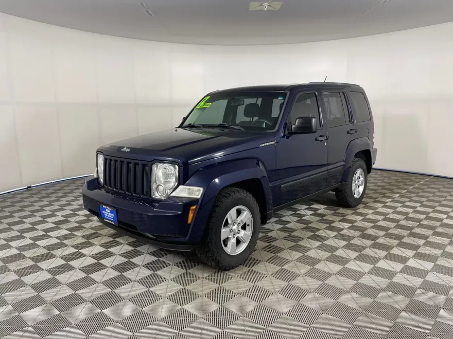 2012 Jeep Liberty Sport photo 1