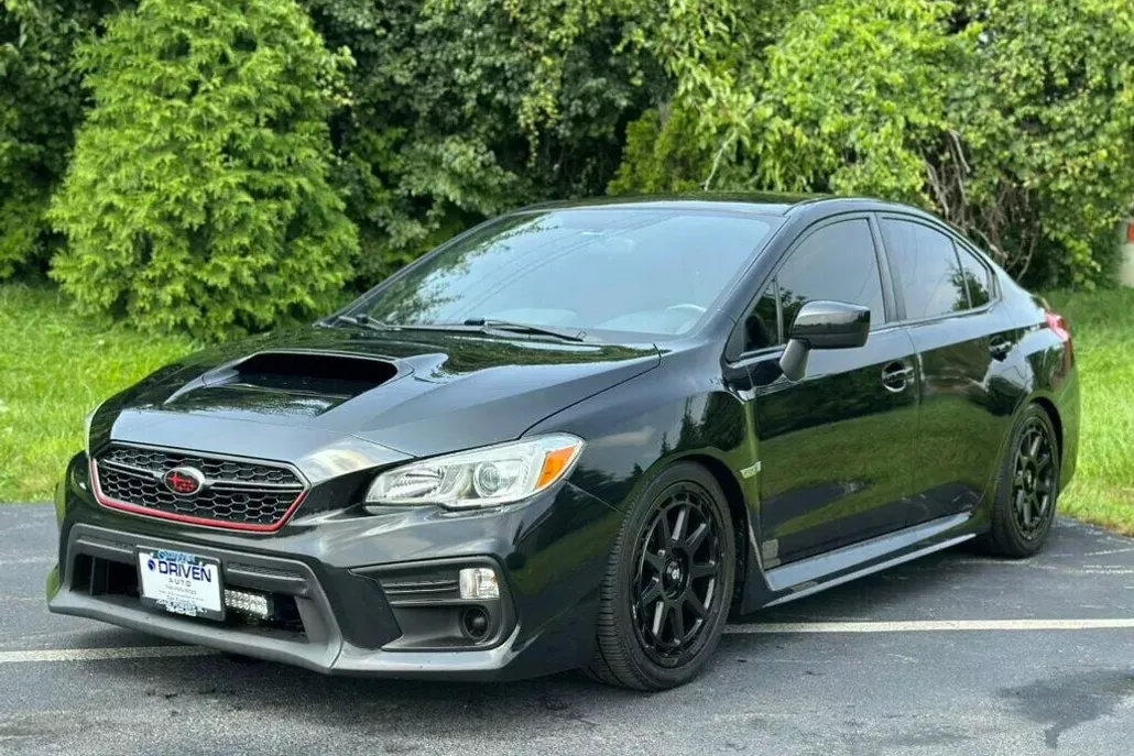2019 Subaru WRX Base photo 1