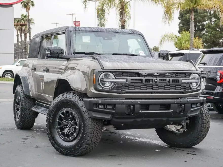2025 Ford Bronco Raptor photo 1