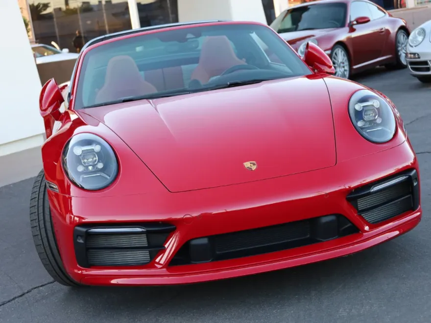 2024 Porsche 911 Targa 4S photo 1