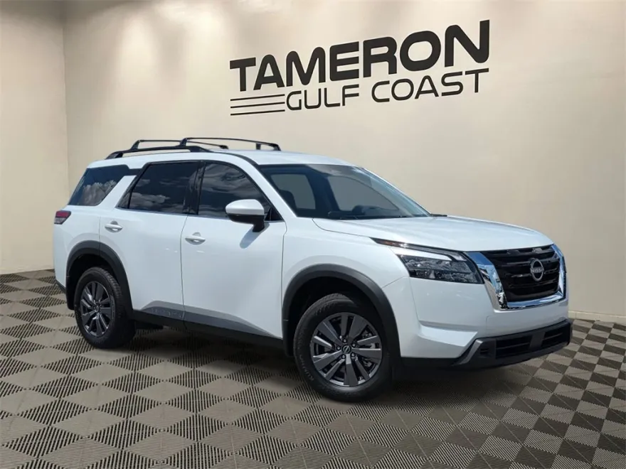 2025 Nissan Pathfinder SV photo 1