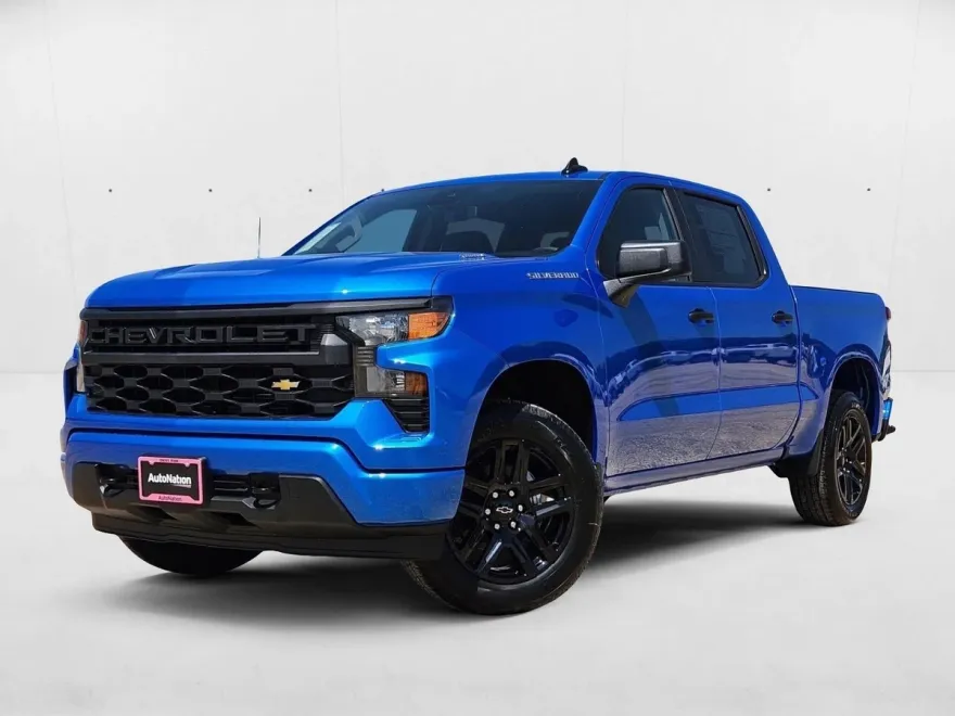 2026 Chevrolet Silverado 1500 Custom photo 1