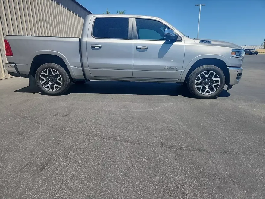 2025 Ram 1500 Laramie photo 1