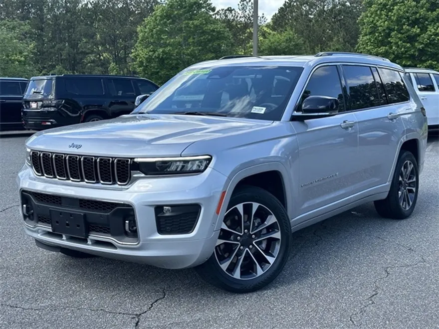 2021 Jeep Grand Cherokee Overland photo 1