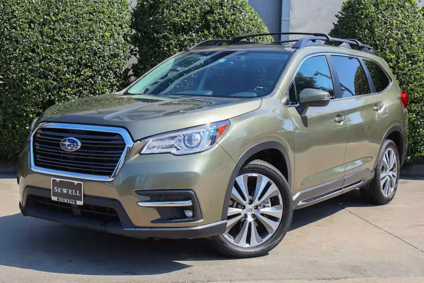 2022 Subaru Ascent Limited photo 1