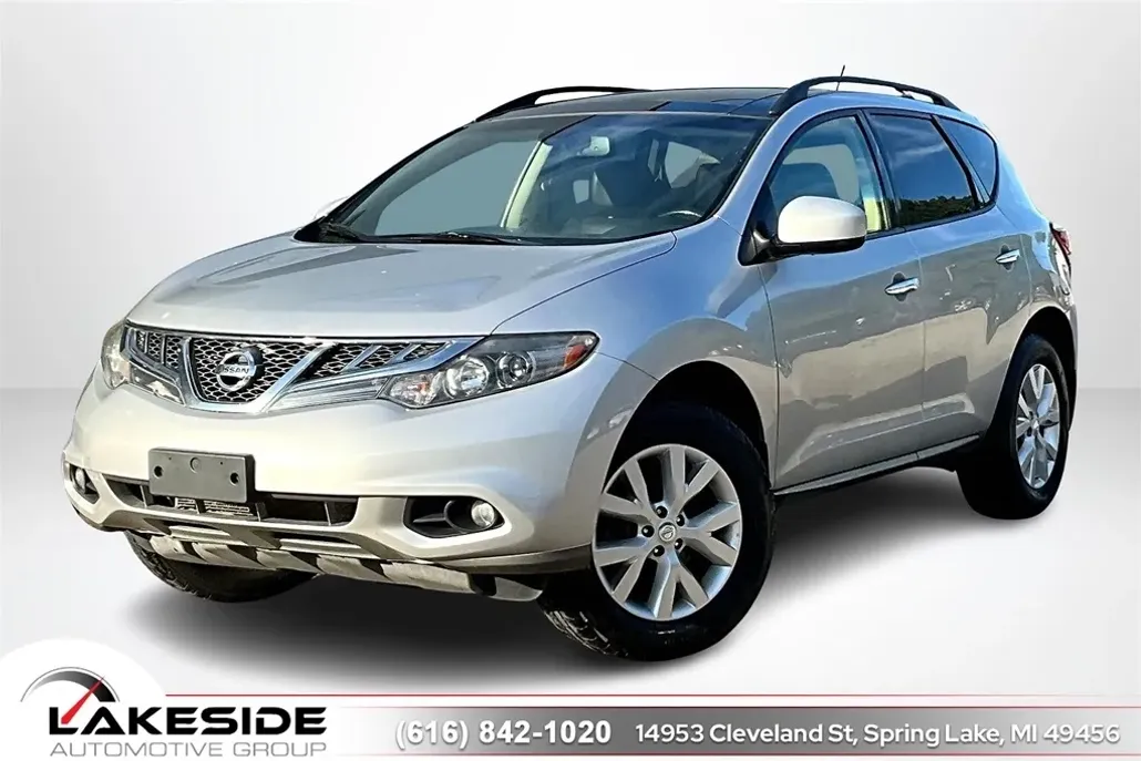 2012 Nissan Murano SL photo 1