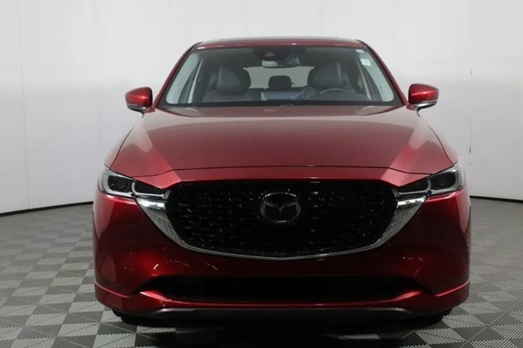 2024 Mazda CX-5 2.5 S Preferred photo 1