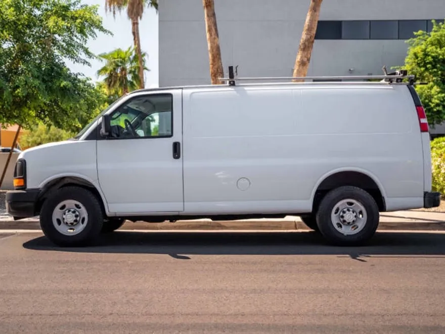 2016 Chevrolet Express 2500 Cargo Van photo 1
