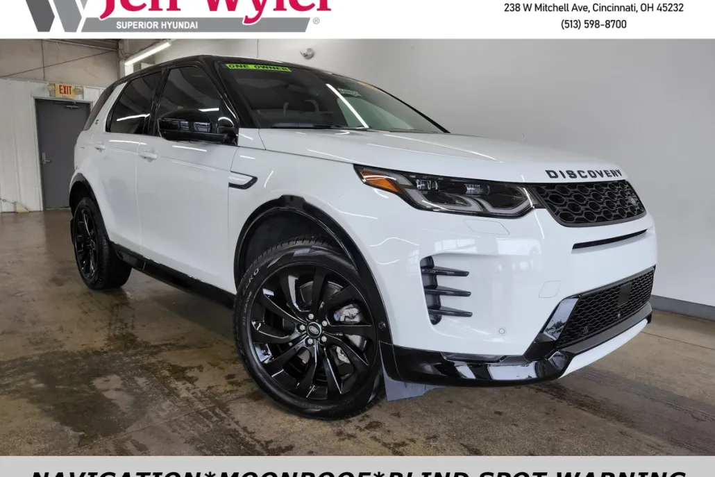 2024 Land Rover Discovery Sport Dynamic SE photo 1