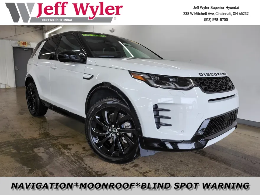 2024 Land Rover Discovery Sport Dynamic SE photo 1
