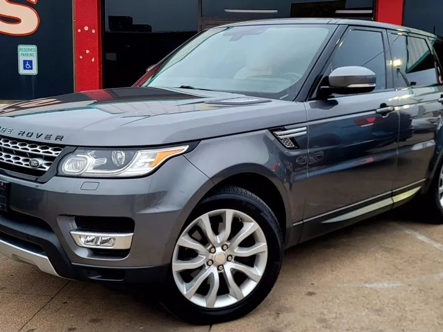 2014 Land Rover Range Rover Sport HSE photo 1