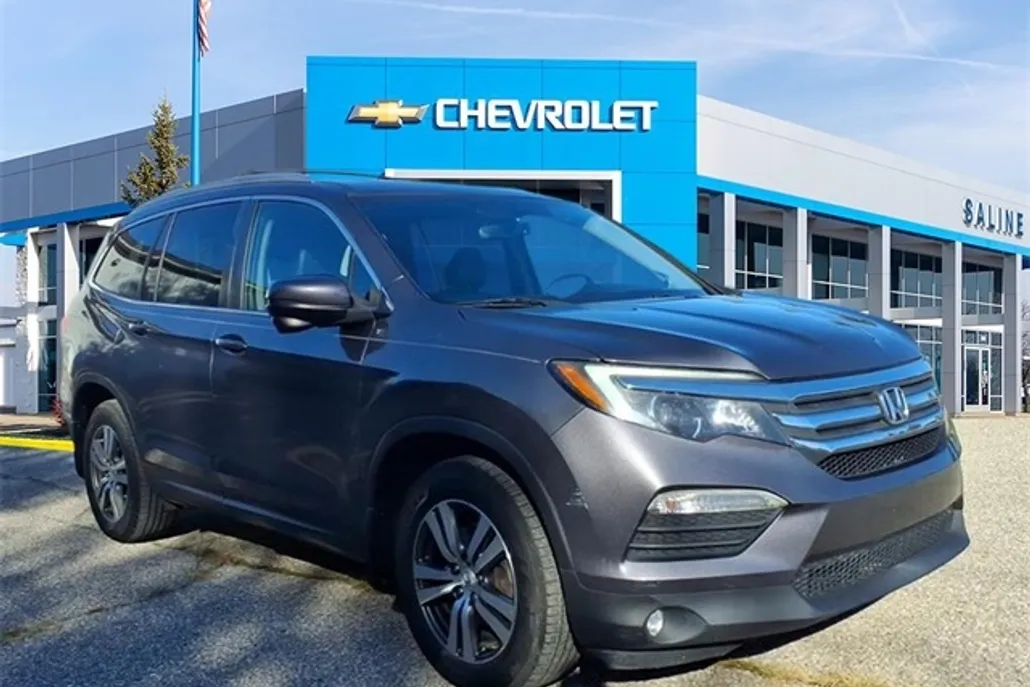 2017 Honda Pilot EX-L photo 1