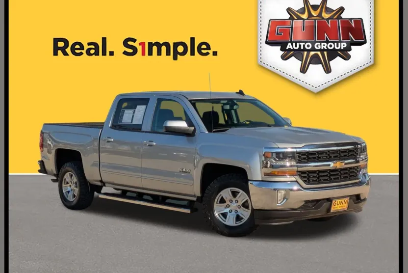 2018 Chevrolet Silverado 1500 LT photo 1