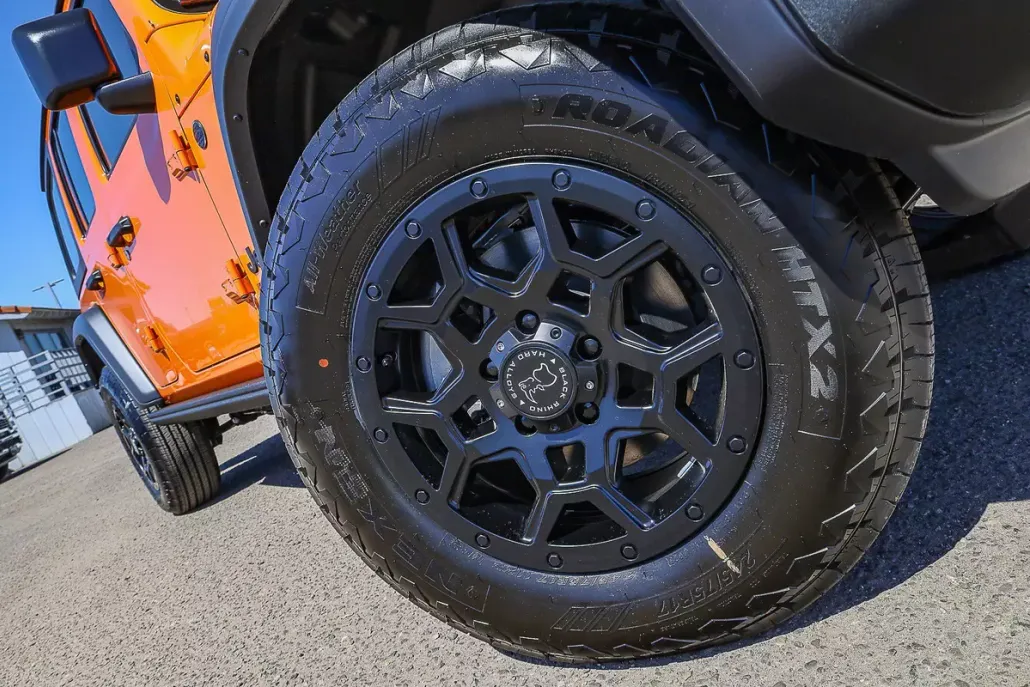 2025 Jeep Wrangler Sport photo 1