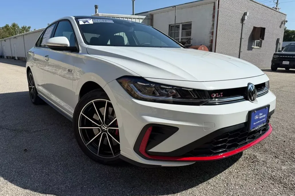 2025 Volkswagen Jetta GLI 2.0T Autobahn photo 1