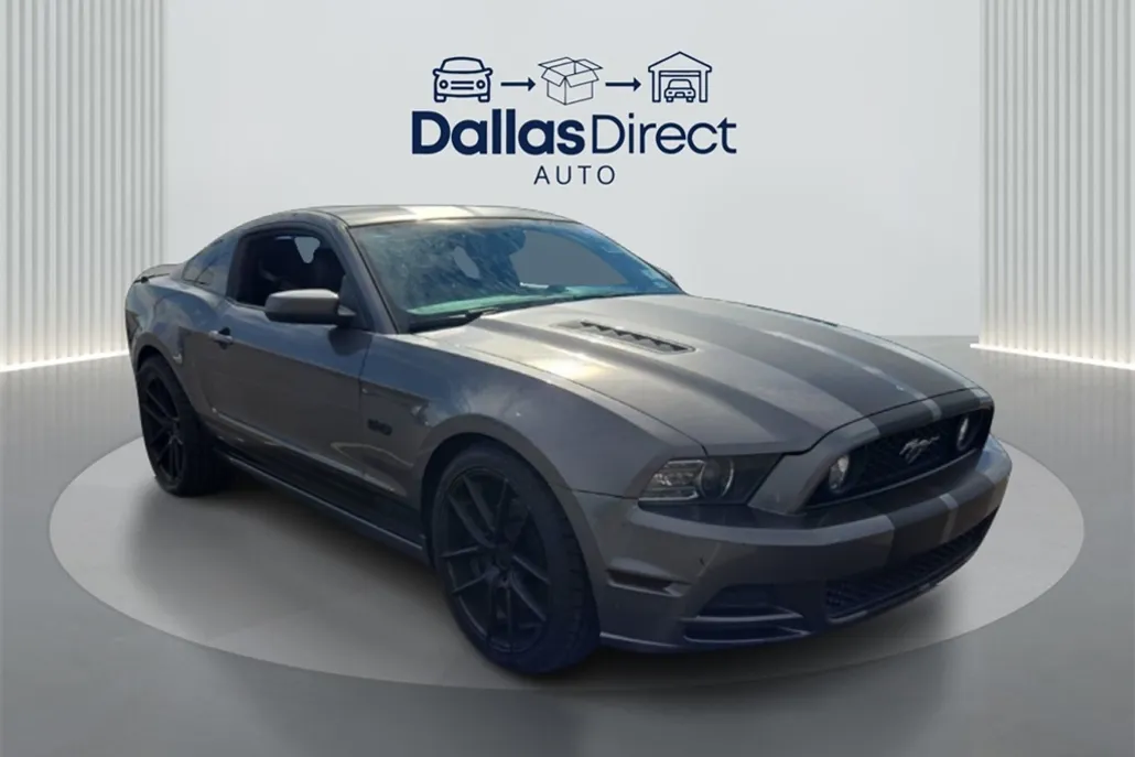 2014 Ford Mustang GT Premium photo 1